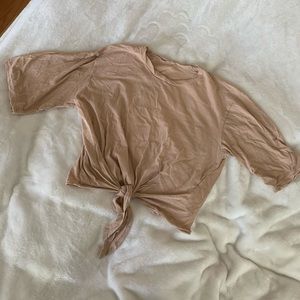 T shirt with front knot